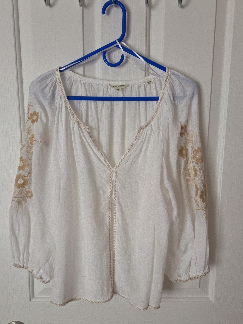 Max Studio Floral Embroidered Blouse in White Size XL